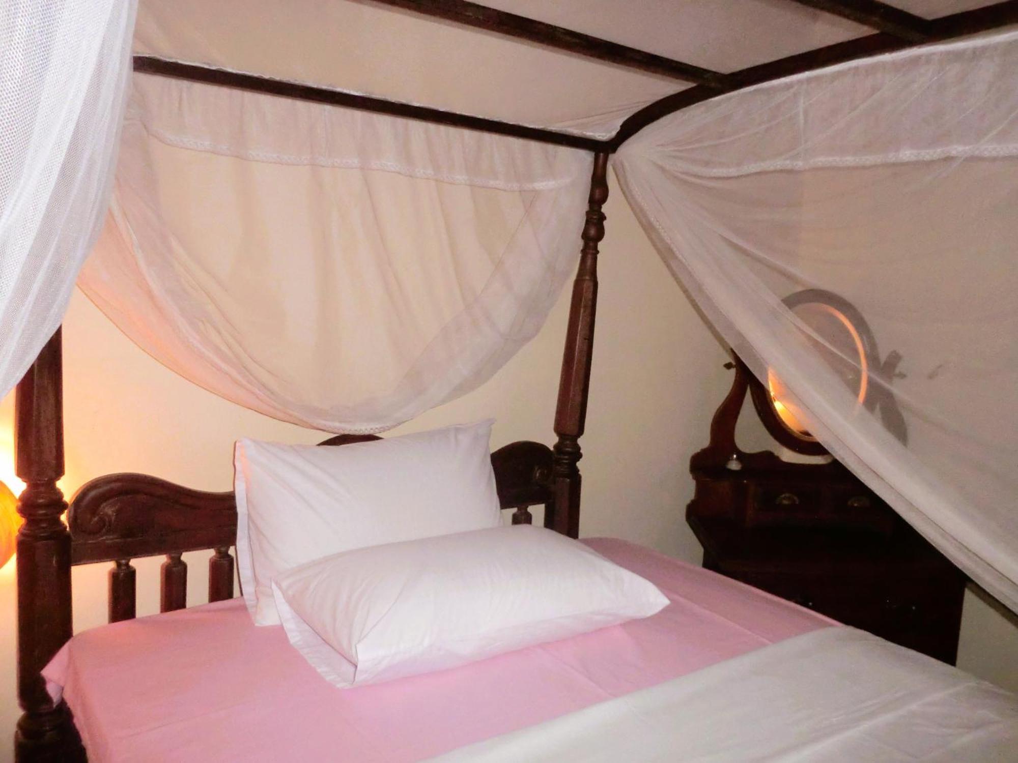 Top Of The Hill Guesthouse Weligama Quarto foto